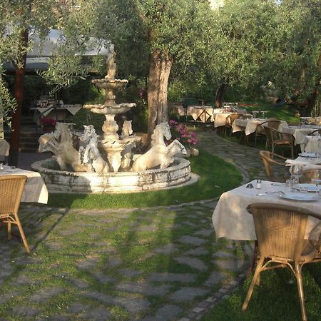 Locanda Ristorante Al Cardellino Bardolino Extérieur photo